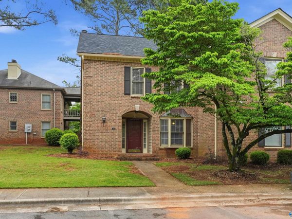 305 Drury Lane SW, Unit 305, Huntsville, AL 35802