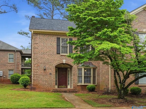 305 Drury Lane SW, Unit #305, Huntsville, AL 35802