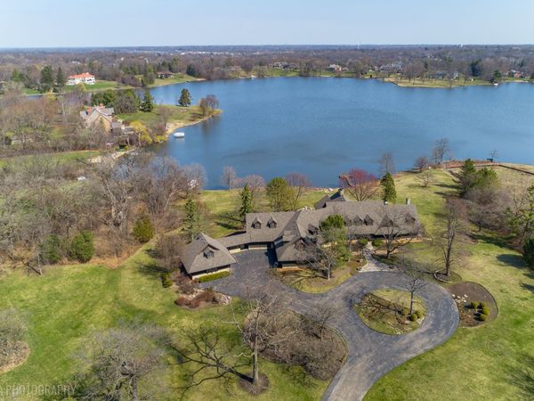 82 Hawley Woods Road, Barrington Hills, IL 60010