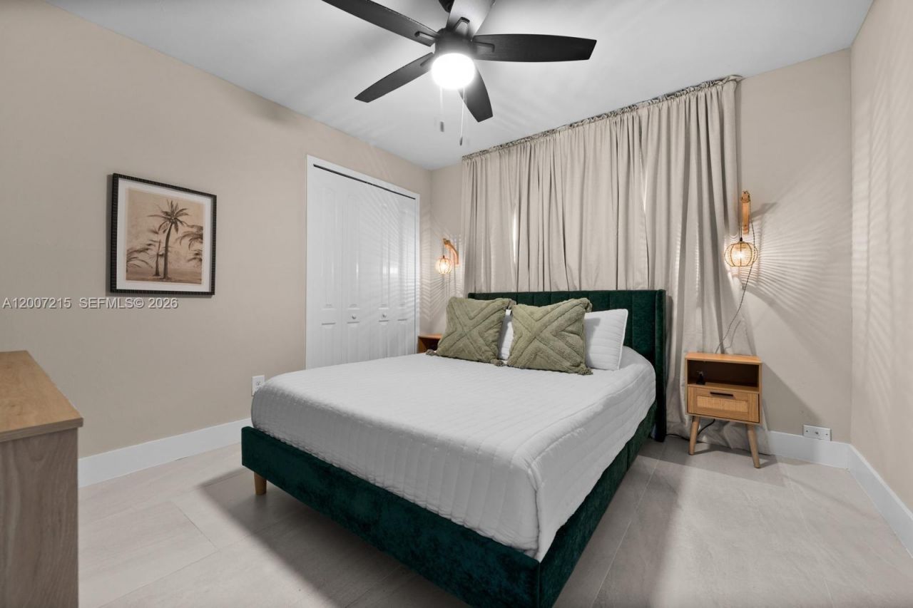 117 SE 40 Ter , Cape Coral, FL 33904 Photo