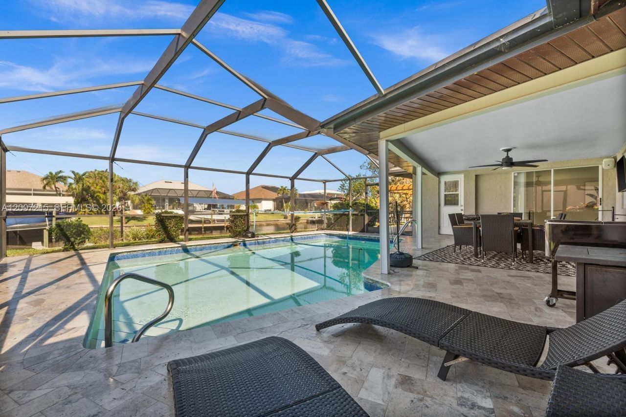 117 SE 40 Ter , Cape Coral, FL 33904 Photo