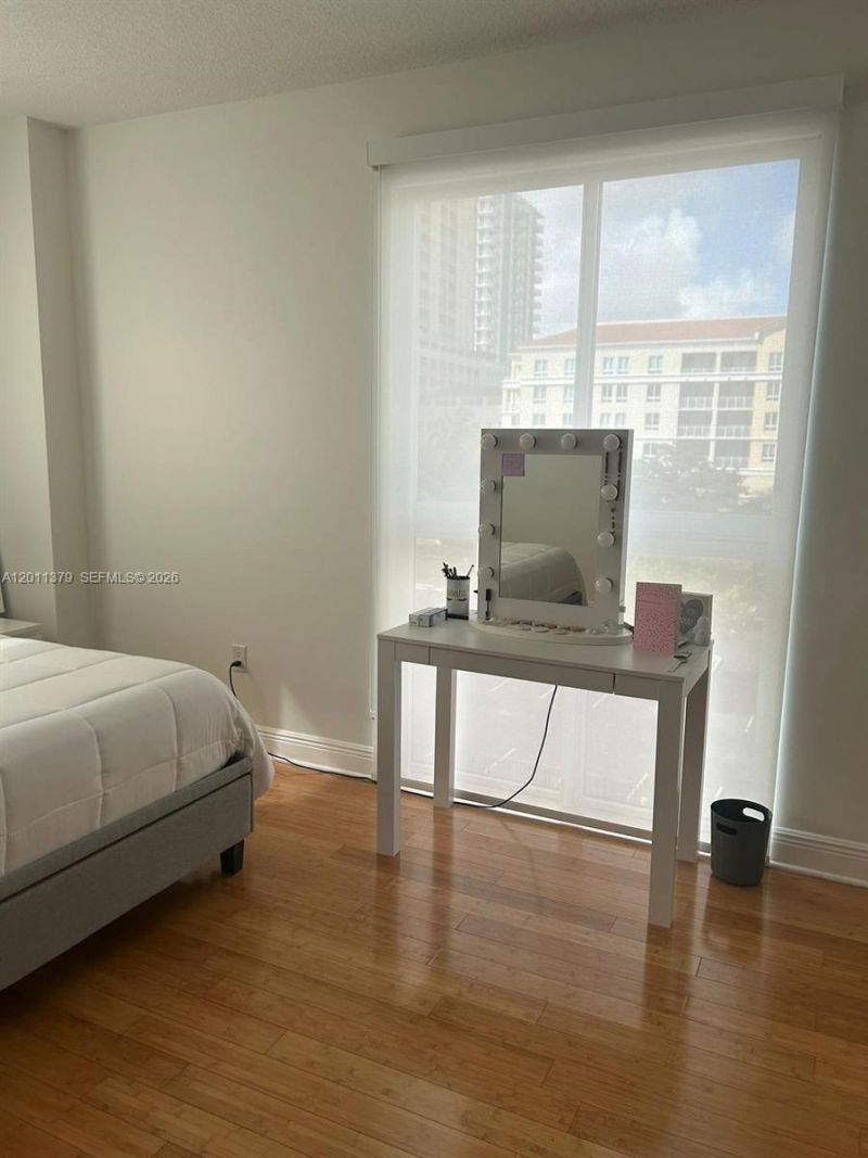 7270 SW 88th St , Unit B301, Miami, FL 33156 Photo