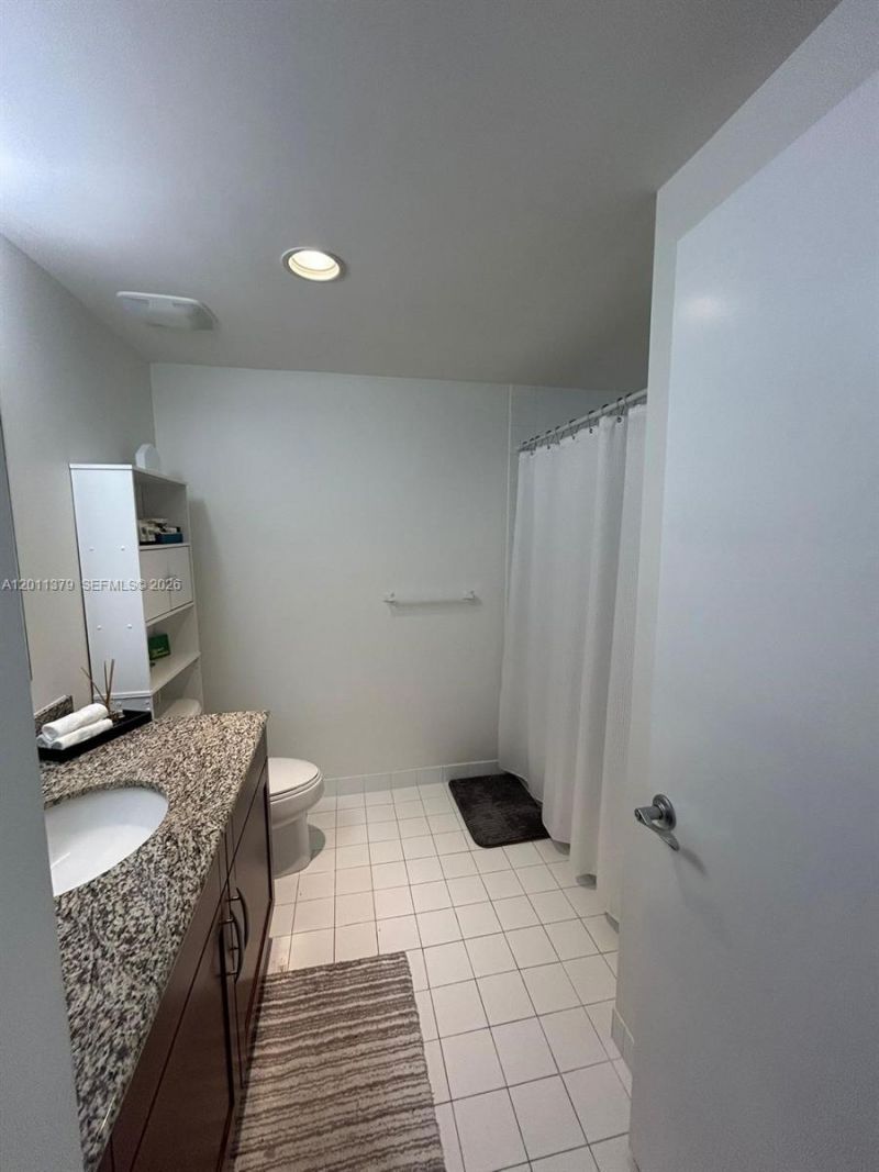 7270 SW 88th St , Unit B301, Miami, FL 33156 Photo