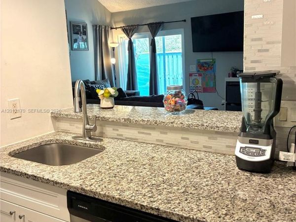 2024 Champions Way , North Lauderdale, FL 33068