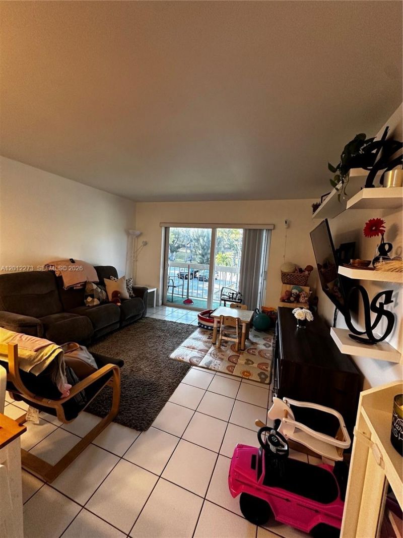 7705 Camino Real , Unit B-214, Miami, FL 33143 Photo