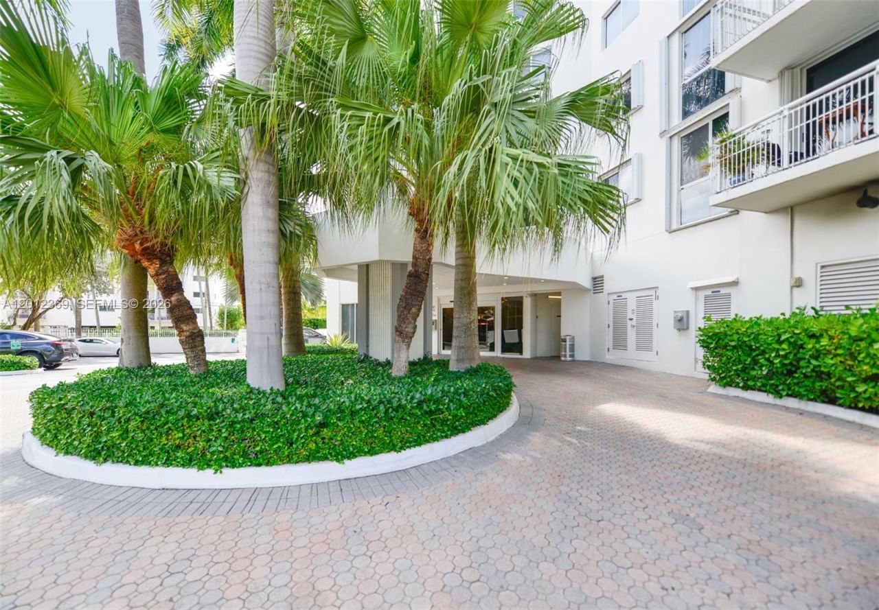 1688 West Ave, Unit 503, Miami Beach, FL 33139 Photo