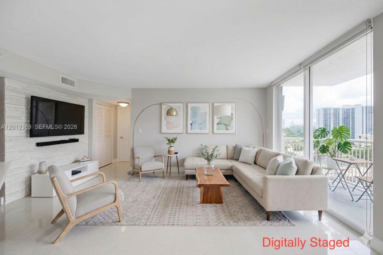 1688 West Ave, Unit 503, Miami Beach, FL 33139 Photo