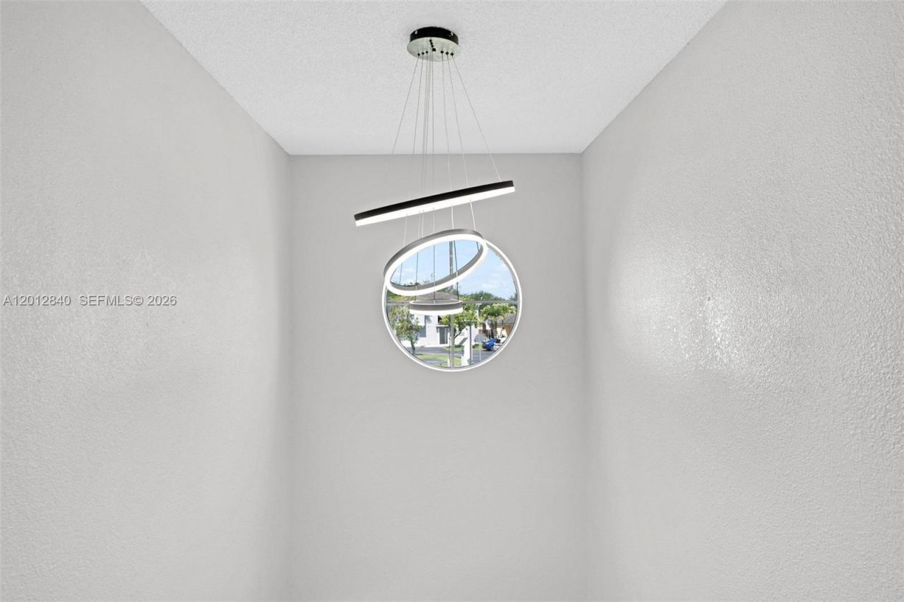 10065 NW 54th Ter , Doral, FL 33178 Photo