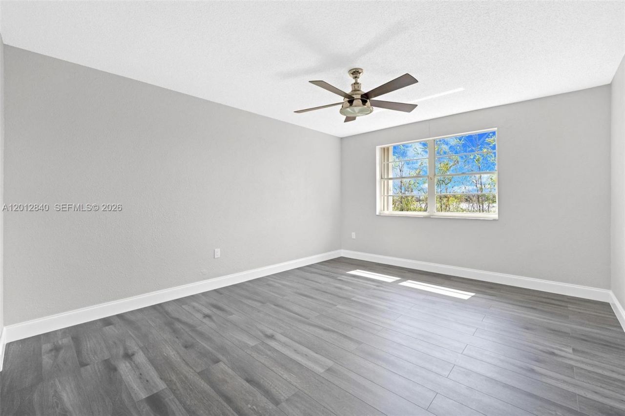 10065 NW 54th Ter , Doral, FL 33178 Photo
