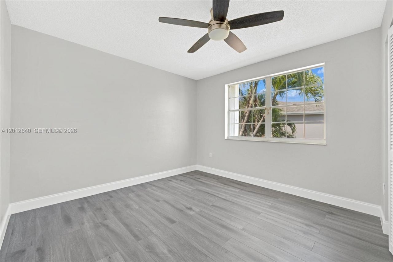 10065 NW 54th Ter , Doral, FL 33178 Photo