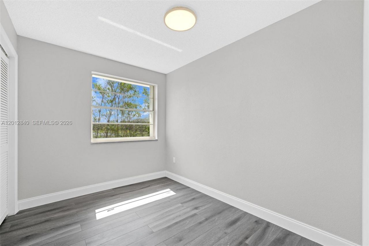 10065 NW 54th Ter , Doral, FL 33178 Photo