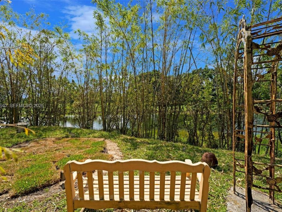 Property Image 44