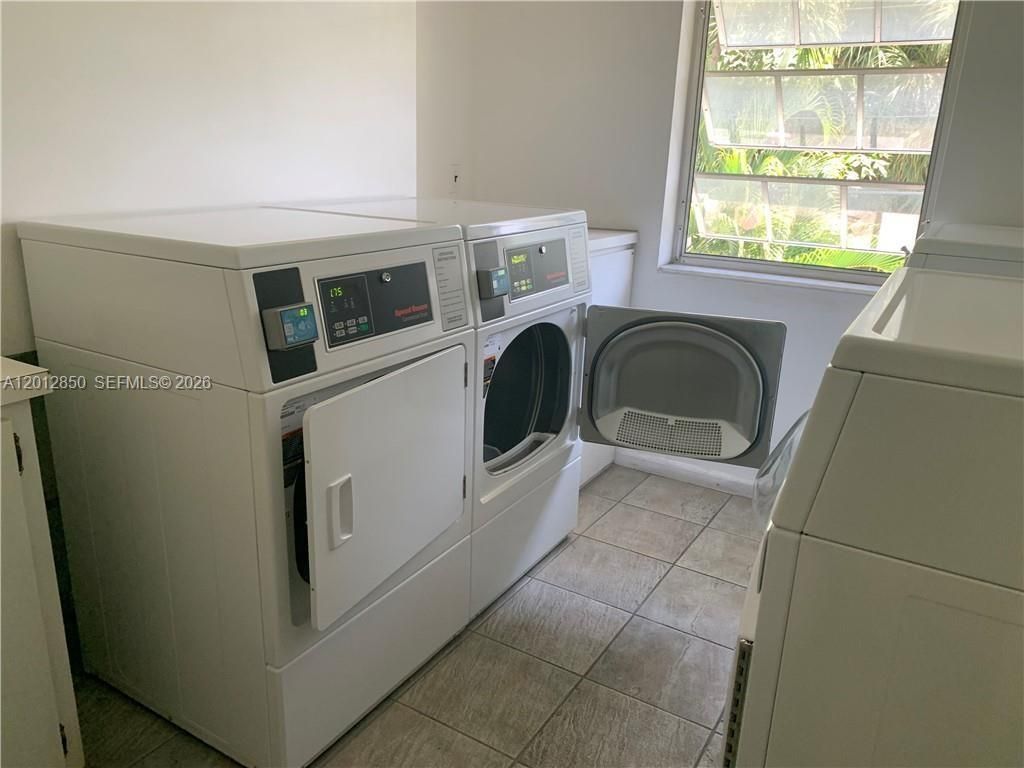 Please Call For Address, Unit 1421, Fort Lauderdale, FL 33308 Photo