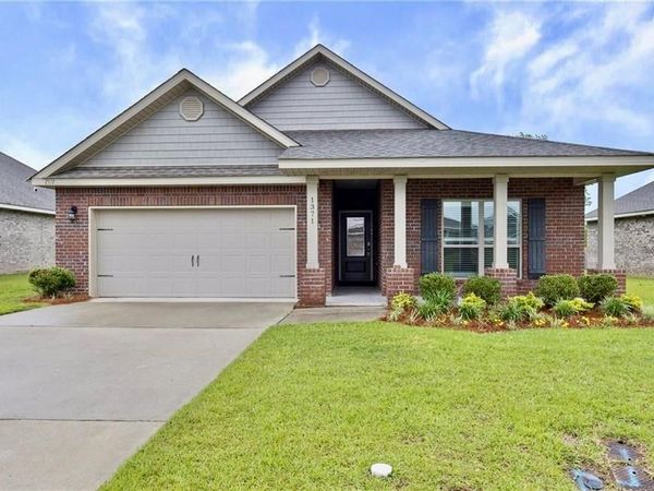 1371 Rosefield Drive E, Mobile, AL 36695