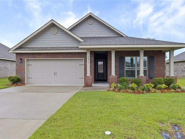 1371 Rosefield Drive E, Mobile, AL 36695