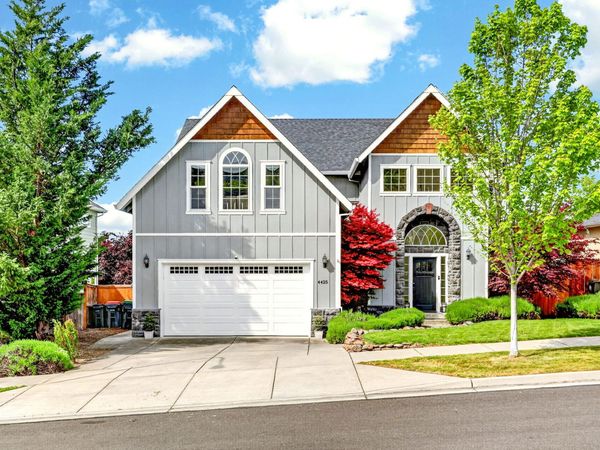 4425 Park Ridge Drive, Medford, OR 97504