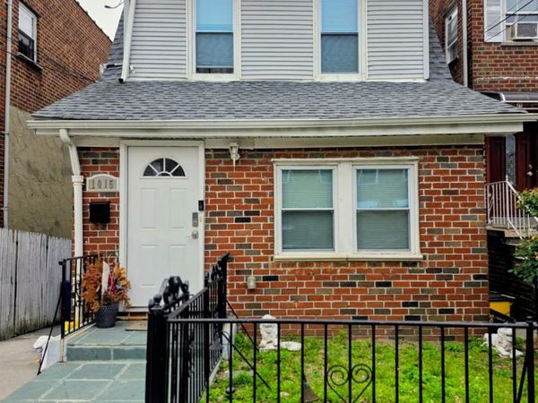 1015 Revere Avenue, Bronx, NY 10465