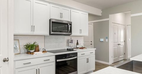 8008 Trapper Ranch Rd, Roseville, CA 95747 Photo