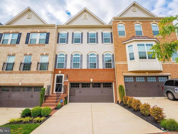 3831 PENTLAND HILLS DRIVE, UPPER MARLBORO, MD 20774