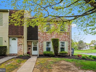 300 LOPAX ROAD, HARRISBURG, PA 17112