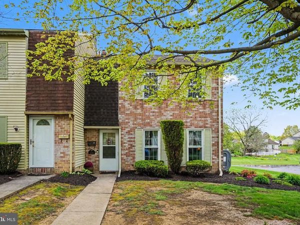 300 LOPAX ROAD, HARRISBURG, PA 17112