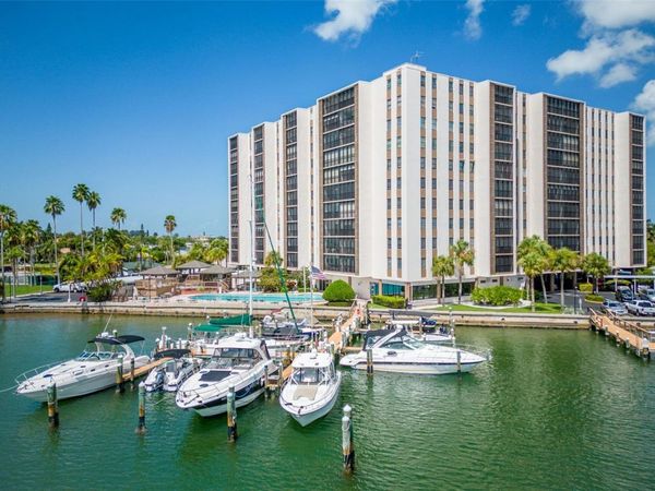 10355 PARADISE BOULEVARD , Unit 113, TREASURE ISLAND, FL 33706