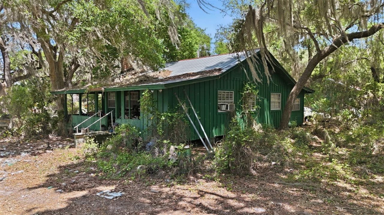 16050 SE 275th Avenue, Umatilla, FL 32784 Photo