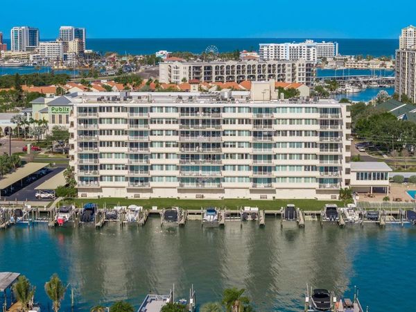 223 ISLAND WAY, Unit 2D, CLEARWATER BEACH, FL 33767