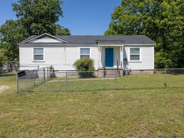 5372 S 36th West Avenue , Tulsa, OK 74107