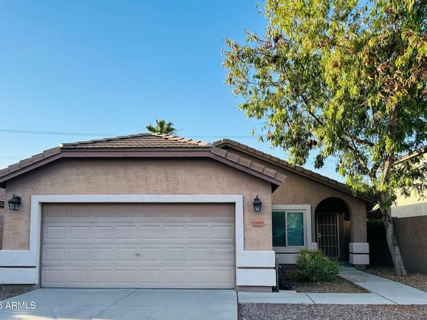 846 W PAGE Avenue, Gilbert, AZ 85233