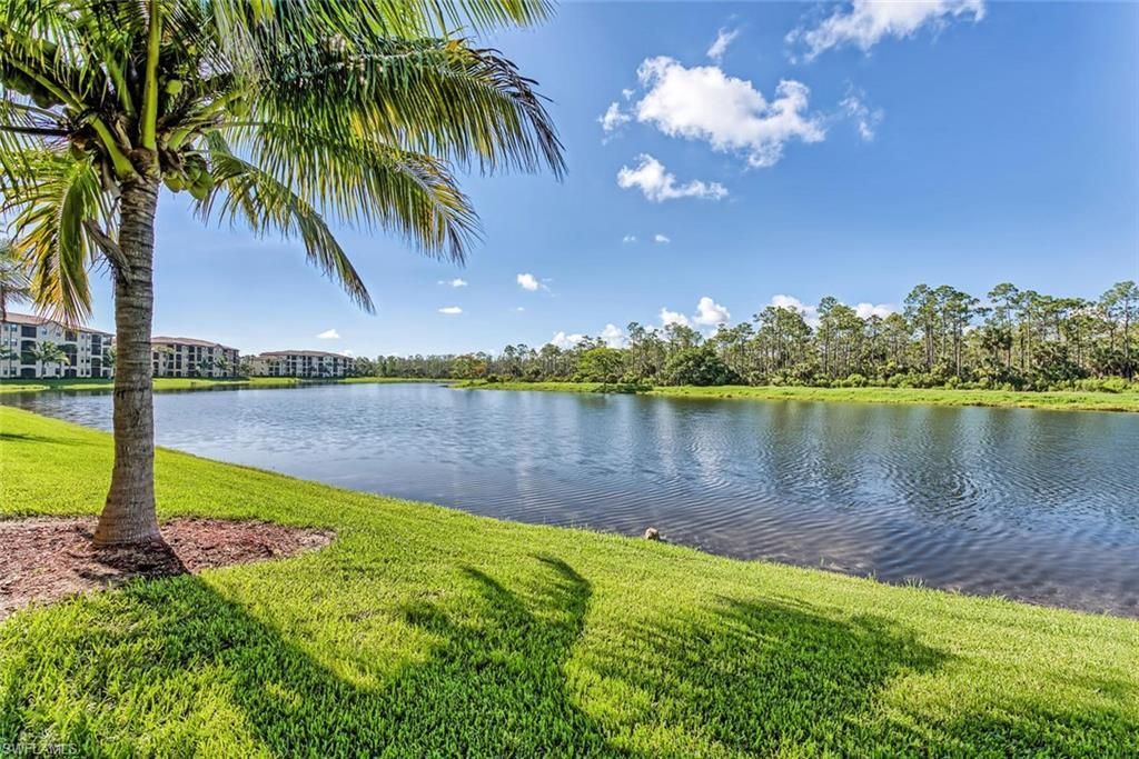 9735 Acqua Ct , Unit 621, Naples, FL 34113 Photo