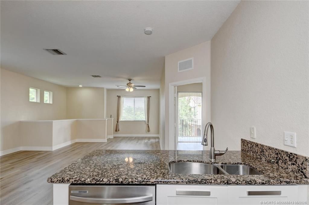 44 SE Sedona Circle, Unit 201, Stuart, FL 34994 Photo
