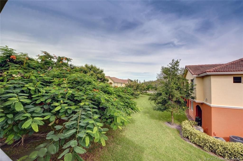 44 SE Sedona Circle, Unit 201, Stuart, FL 34994 Photo