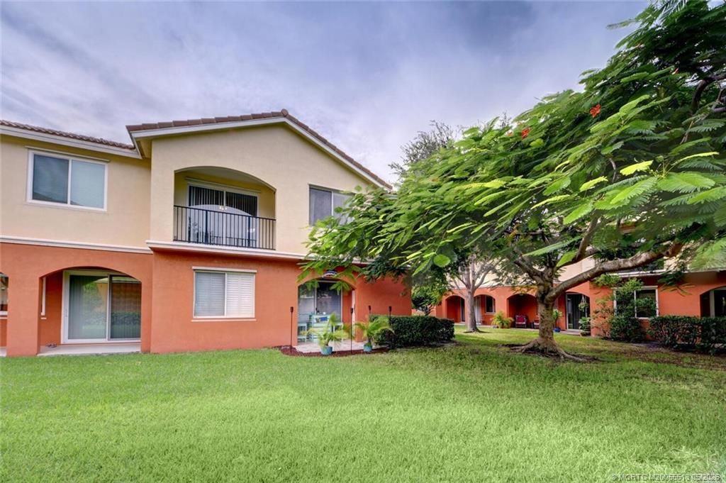 44 SE Sedona Circle, Unit 201, Stuart, FL 34994 Photo