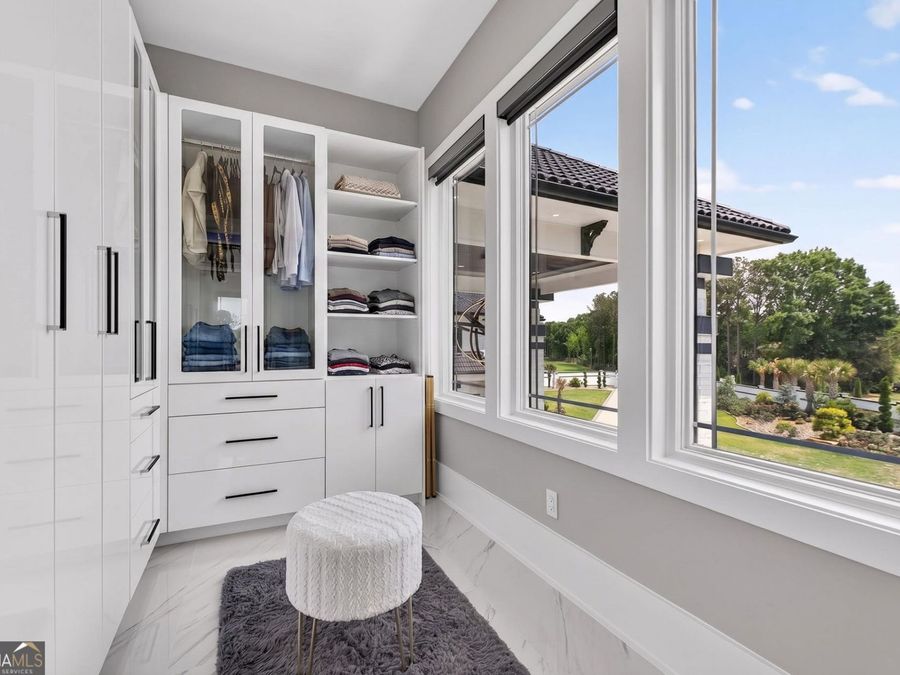 Property Image 102