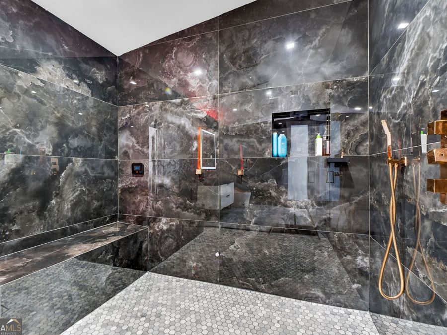 Property Image 117
