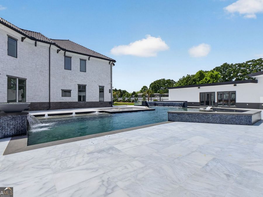 Property Image 120