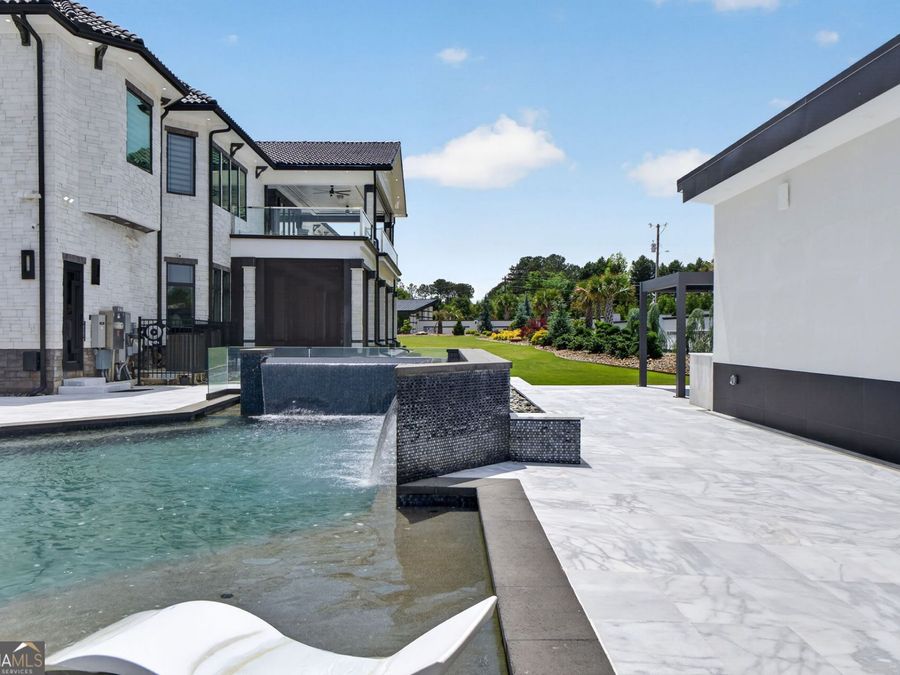 Property Image 127