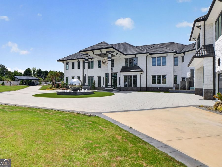 Property Image 136