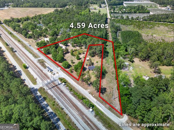 1945 Blackwell st, Waycross, GA 31503
