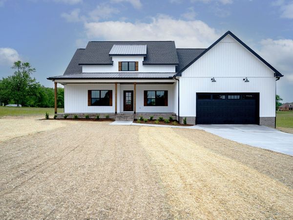 2672 Coleytown Rd , Lafayette, TN 37083