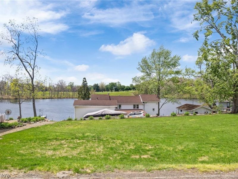 3870 S Main Street, Green, OH 44319 Photo 4