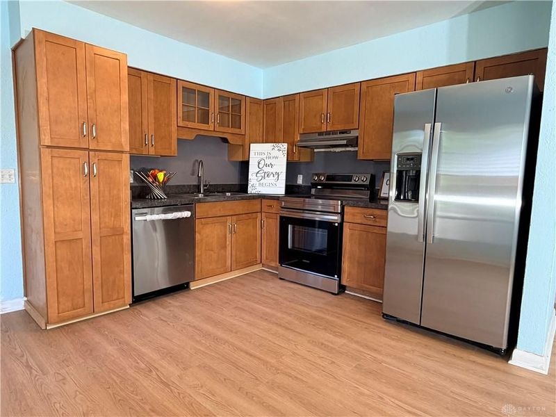 2281 E Stroop Road, Kettering, OH 45440 Photo 10