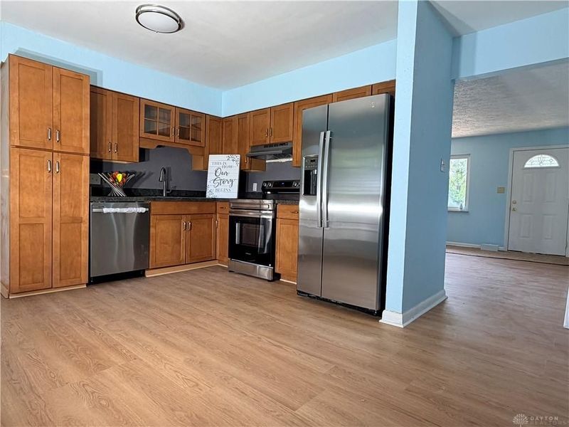 2281 E Stroop Road, Kettering, OH 45440 Photo 9