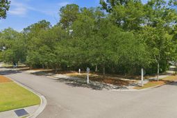 312 Hundred Oaks Parkway photo 4
