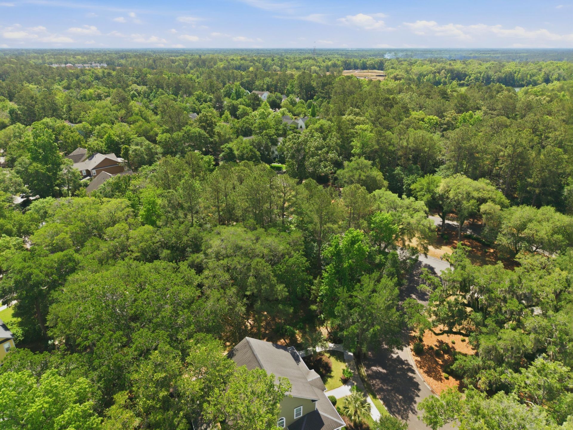 312 Hundred Oaks Parkway Photo 6