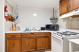 6001 S Kings Hwy. photo 4