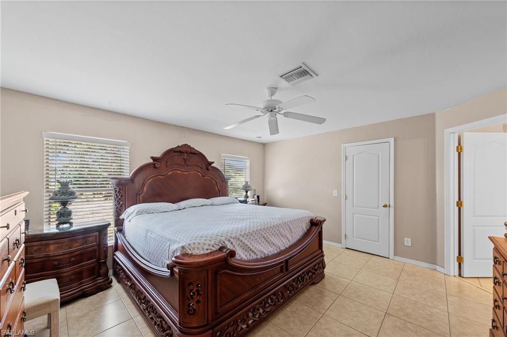 218 Pembroke St, Lehigh Acres, FL 33974 Photo