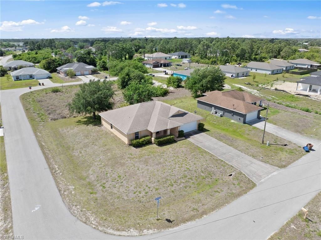218 Pembroke St, Lehigh Acres, FL 33974 Photo