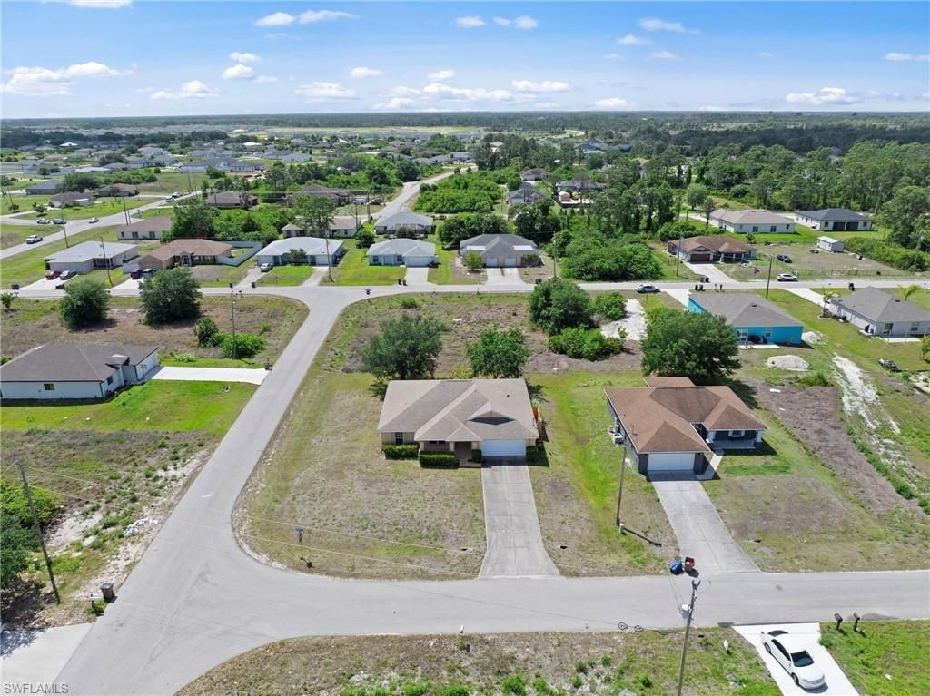 218 Pembroke St, Lehigh Acres, FL 33974 Photo